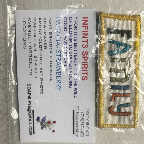 Handmade patch Family - Picture 7 of 7